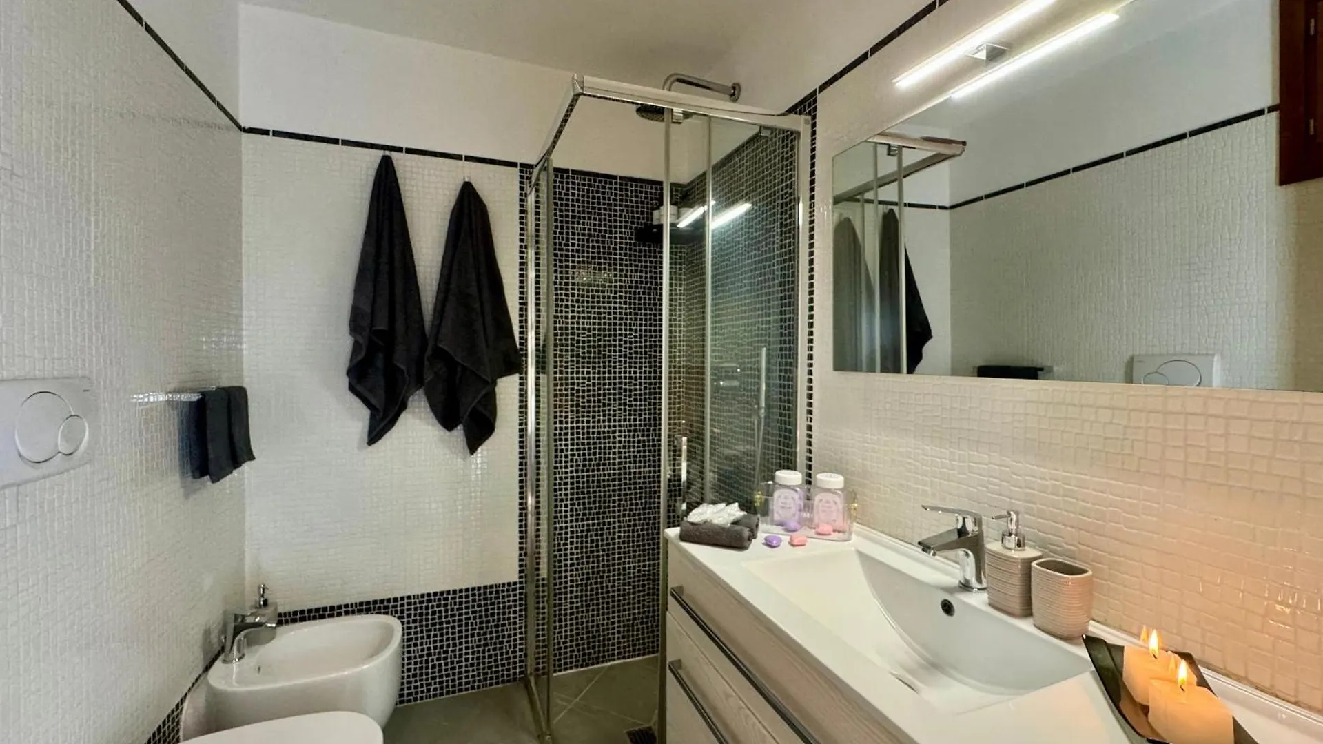 Chianti House Garden - 30 Min Firenze Centro Apartment Pelago